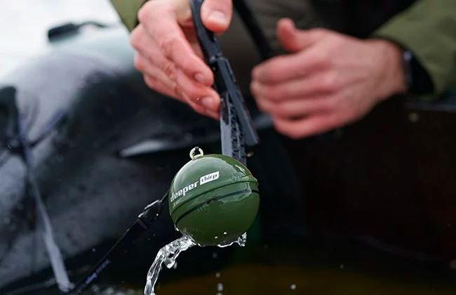 Deeper CHIRP Smart Sonar: Castable Echolot for Professional Fishing